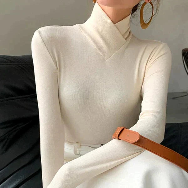 Sofia | Elegant Turtleneck