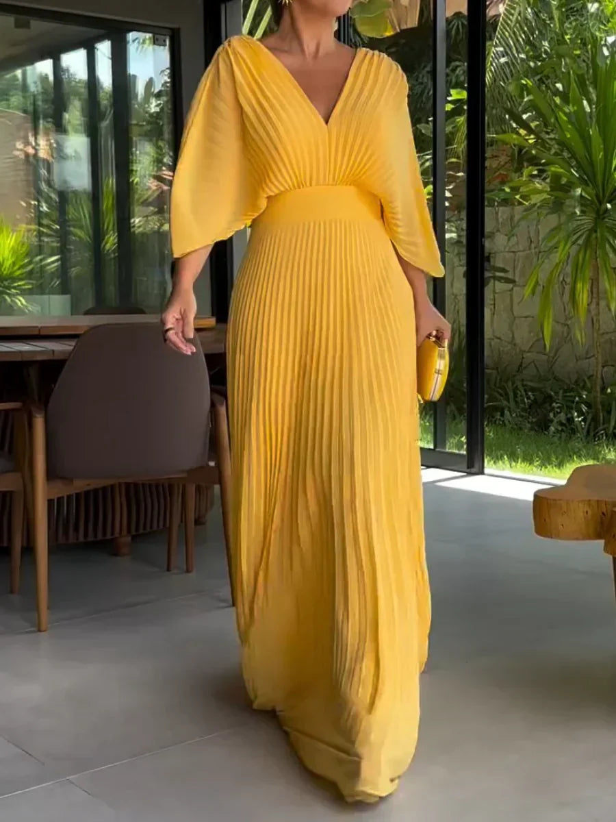 Éala Pleated Maxi Dress